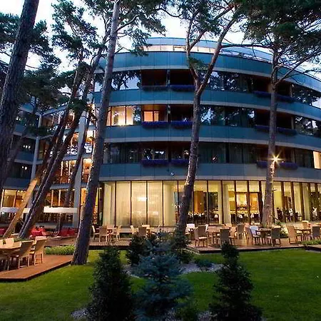 Luxury Viešbutis 5*