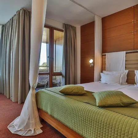 Luxury 5* פלאנגה