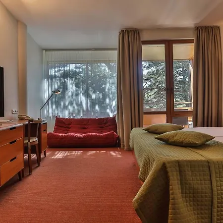 Viešbutis Luxury 5*
