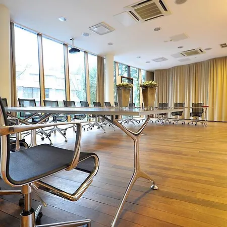 Luxury Viešbutis